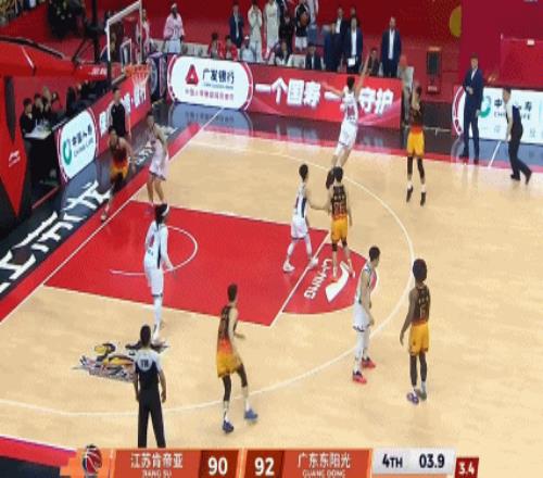 湖人胜森林,詹姆斯砍,分送,米兰体育官方,米兰体育在线官网,米兰体育线上,米兰体育APP